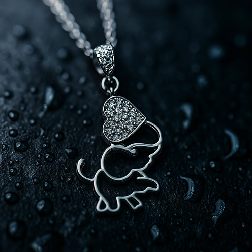 گردنبند مینیمال نقره طرح فیل قلبدار
